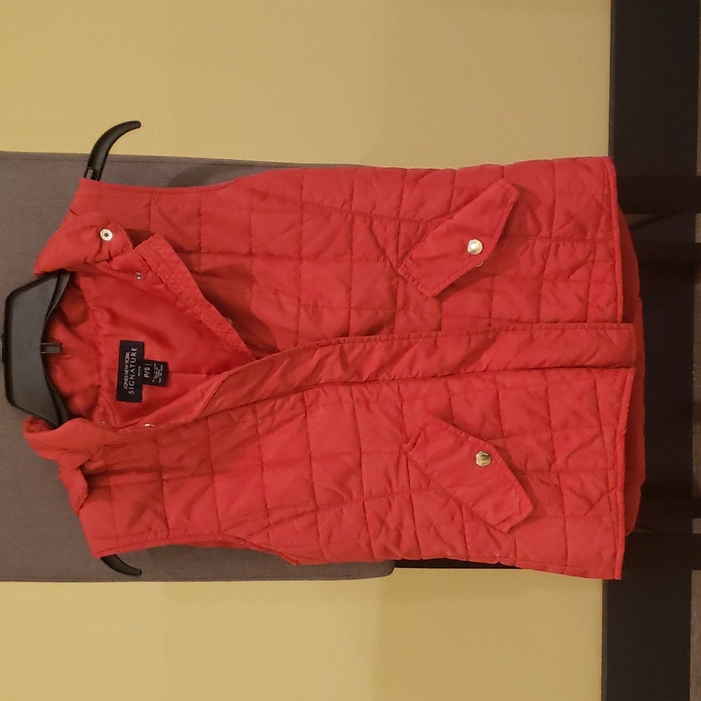 Jones New York vest, red, size S/P